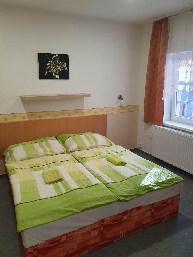 Hotel Decin Na Skrivance Exterior foto