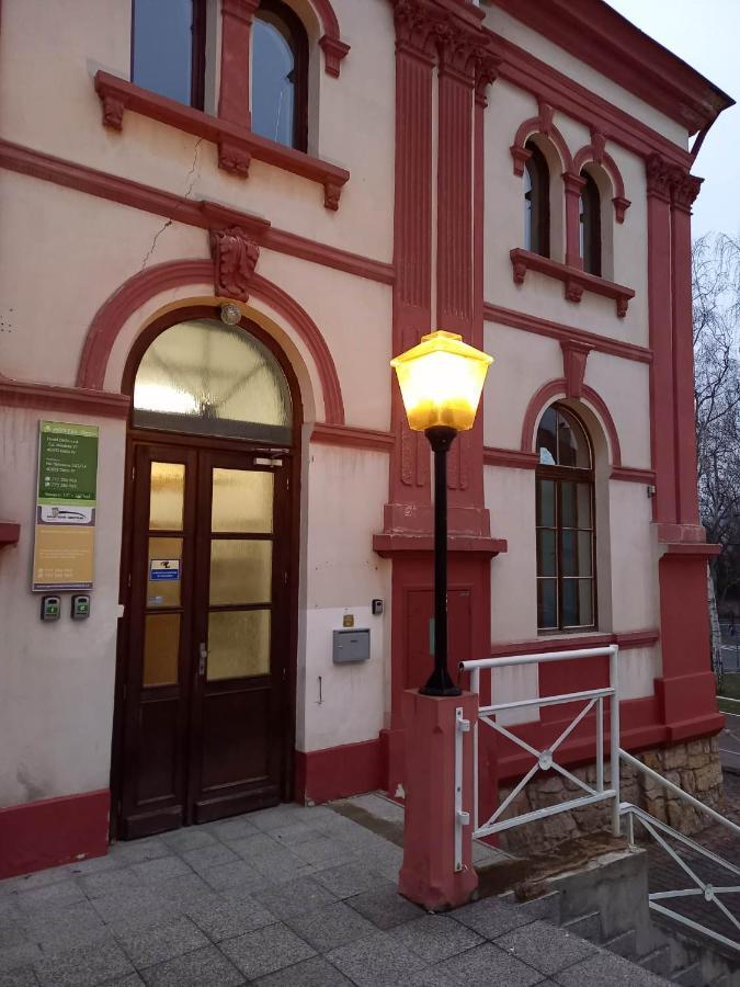 Hotel Decin Na Skrivance Exterior foto